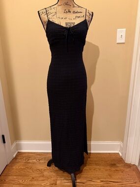 Black Bodycon Maxi Dress with Bow Detail and Spaghetti Straps Size Medium